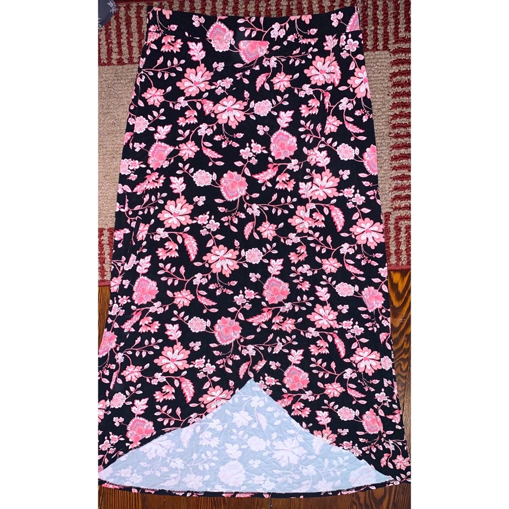 Loft Skirt